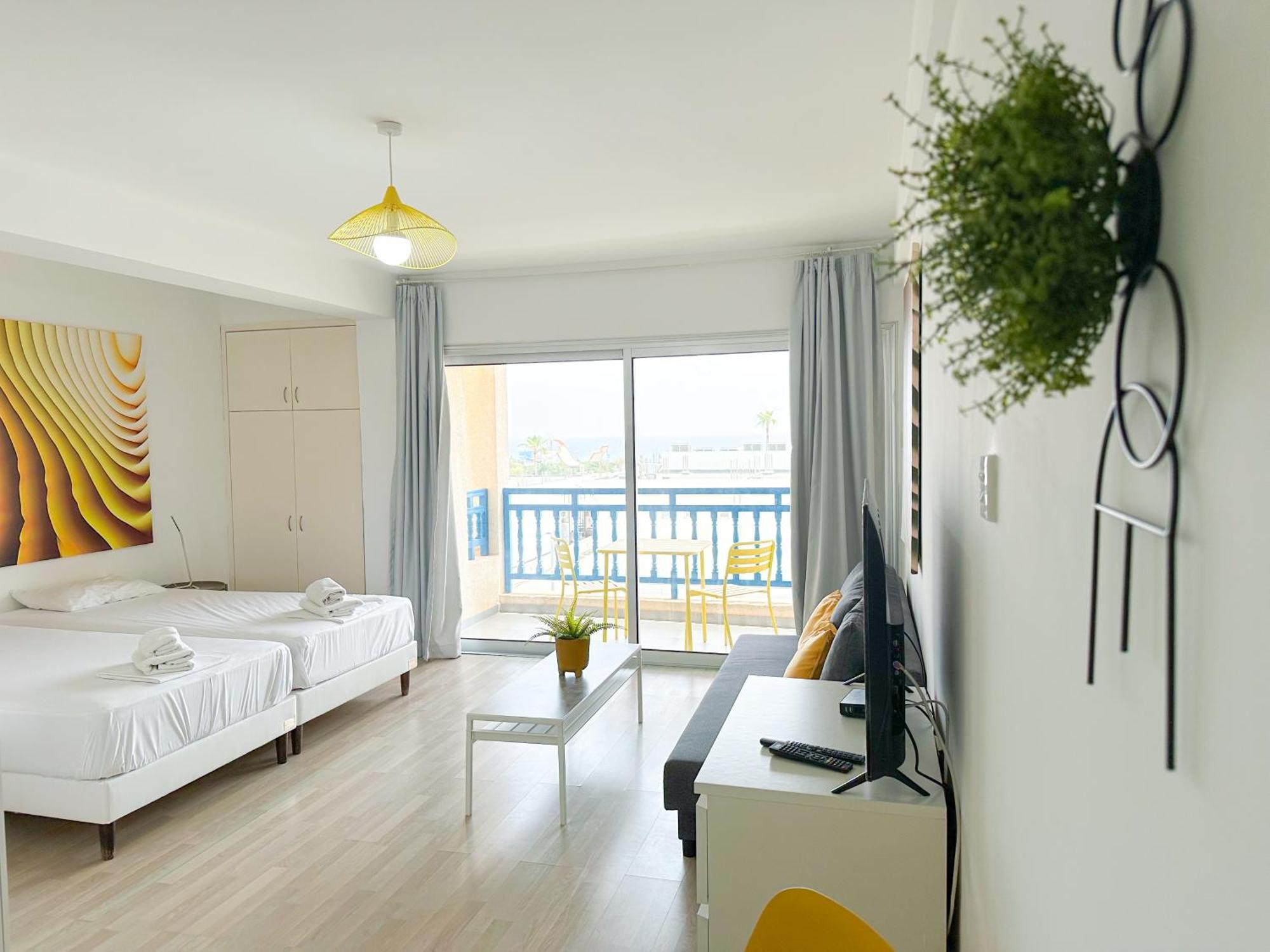 Lovely Studio Айя-Напа Экстерьер фото